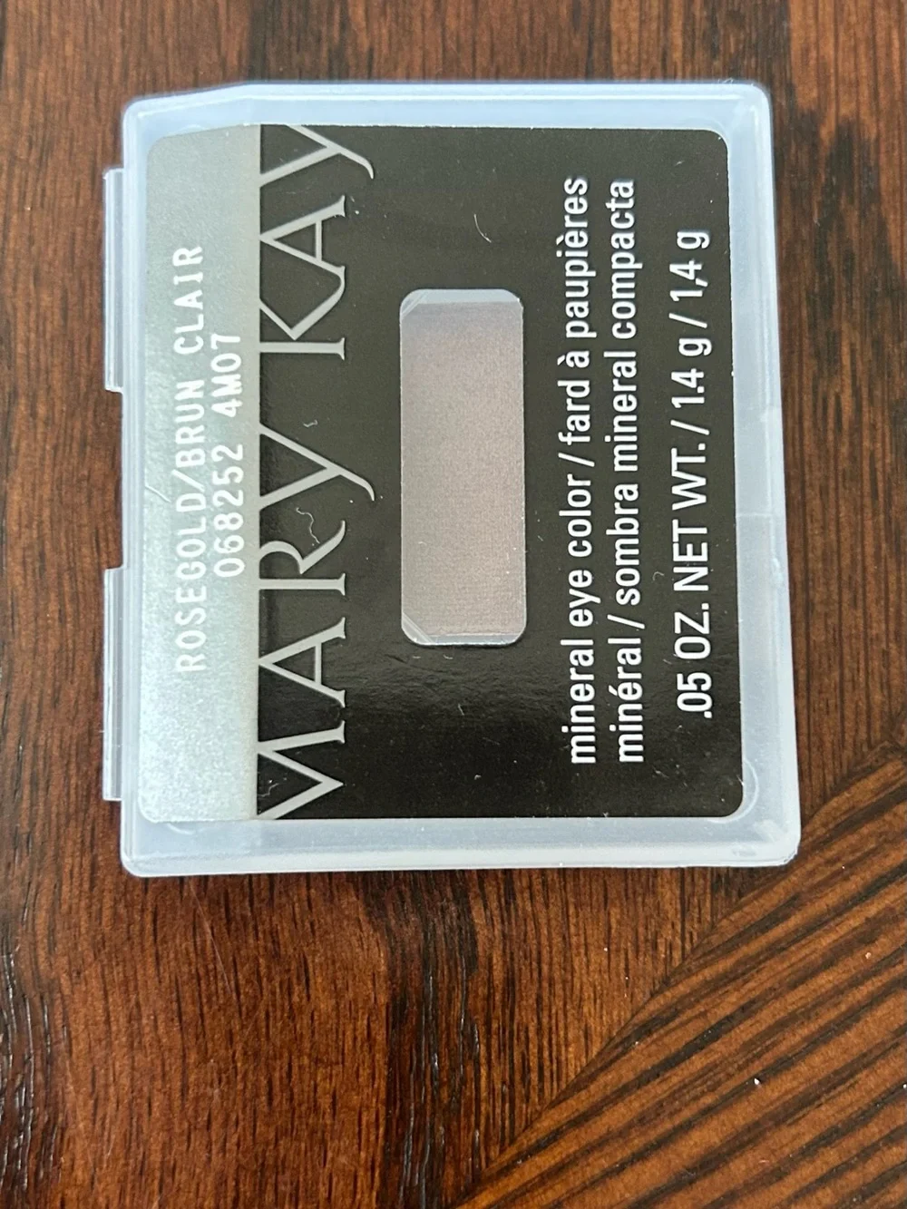 Mary Kay Mineral Eye Color Eye Shadow Rose Gold #068252 New Discontinued Retired